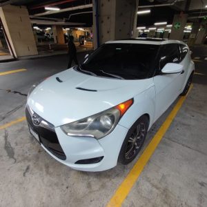 Hyundai Veloster 2012, 1,600cc, Blanco